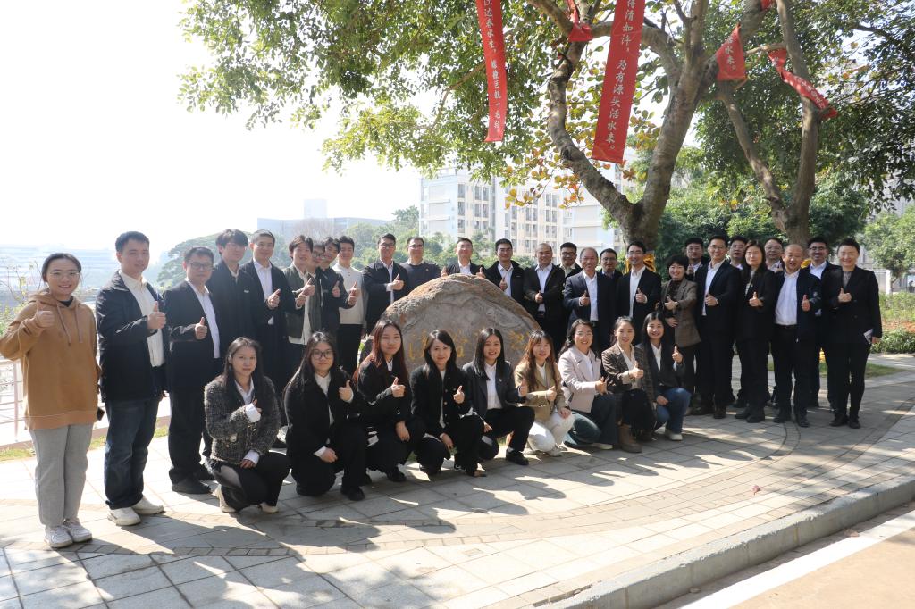 65156C9A98CC505489969EB9E2F_A1127D77_23D44