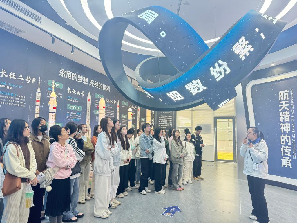 72286C0314A13A80555D41A1EC1_03E6F121_1FD5D