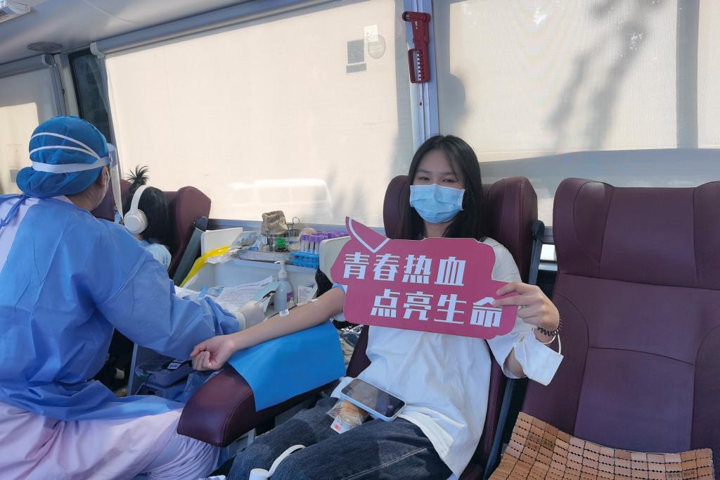 2B76C4D6B4D46240F75ED5AD685_42EE996D_13FB6 13FB6