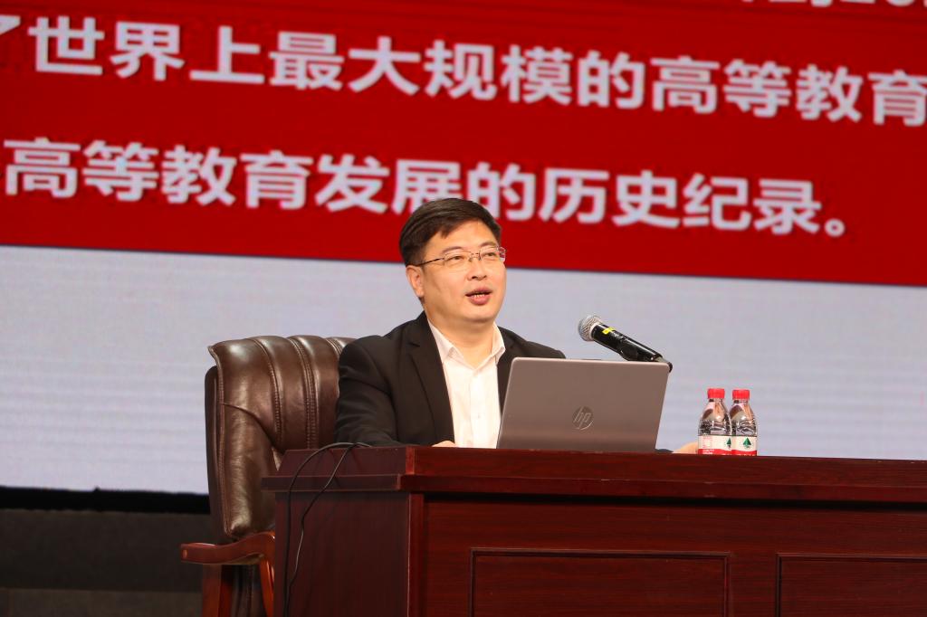 02479F65AAAF9C24EF39B31CDC3_AB10036F_F8ED