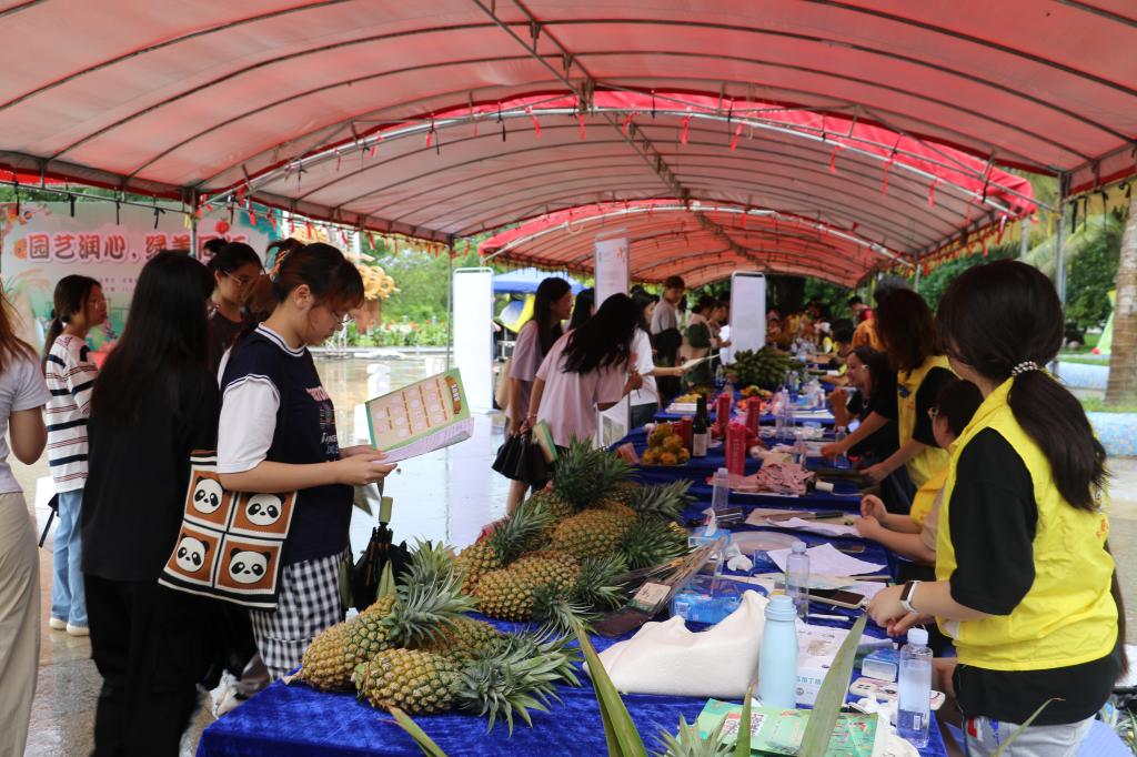 8E7F8D97A5A242A40134EE40AD9_BB0F12C4_20351 8E7F8D97A5A242A40134EE40AD9_BB0F12C4_20351