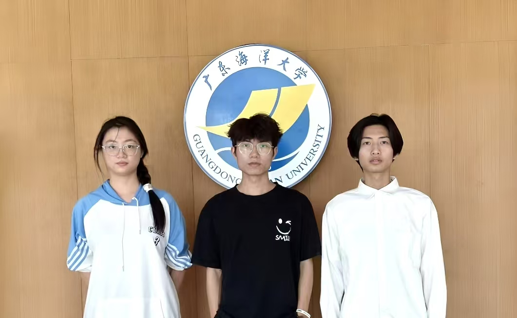 73E634B44EA01E00690922B9985_FFE5EC93_6D02D