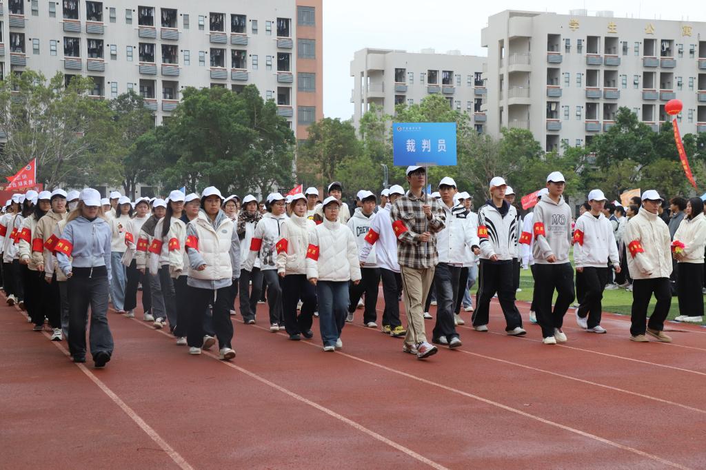 00785D024ACC3ECDBBEF27C4DE7_2B70CE91_1F2C6