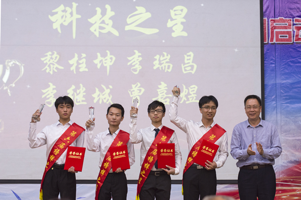 1523868772138338.jpg 1523868772138338.jpg