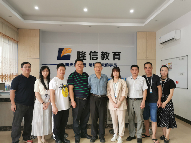 1558575304384704.jpg 1558575304384704.jpg