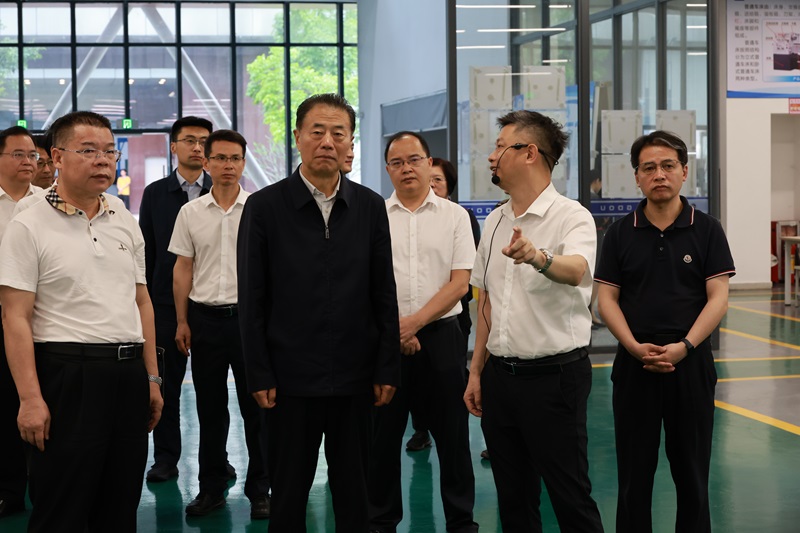 65FA6E3399714BA5F0119391672_3D6FA228_29050