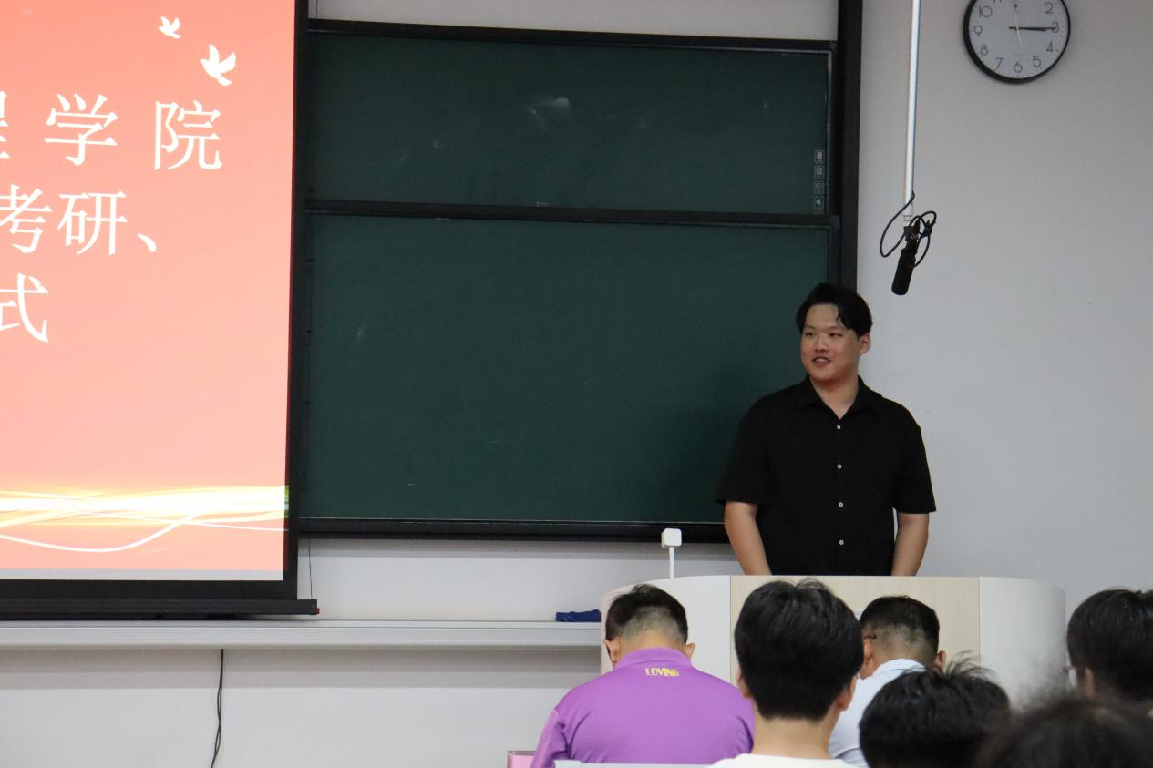 749F791B46BA8F11688121F5BBB_71687439_82159