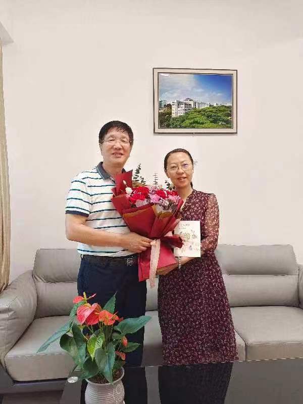 D119662FD5BAAAEE8B6532DC6AE_57A97EAE_C130