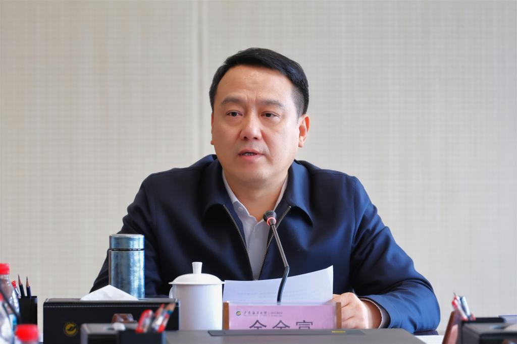 8AA8989EF0F15186F35E698701C_E126C93C_CC75