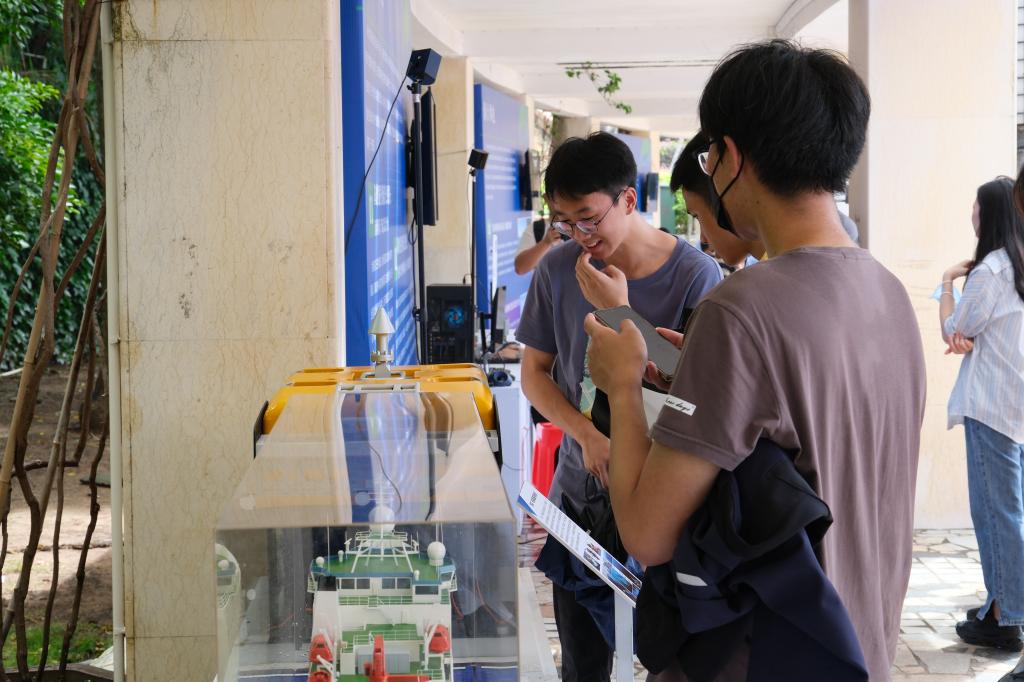 A0109FA0DAF2B3BFE008B39FF73_48459D72_17FCC