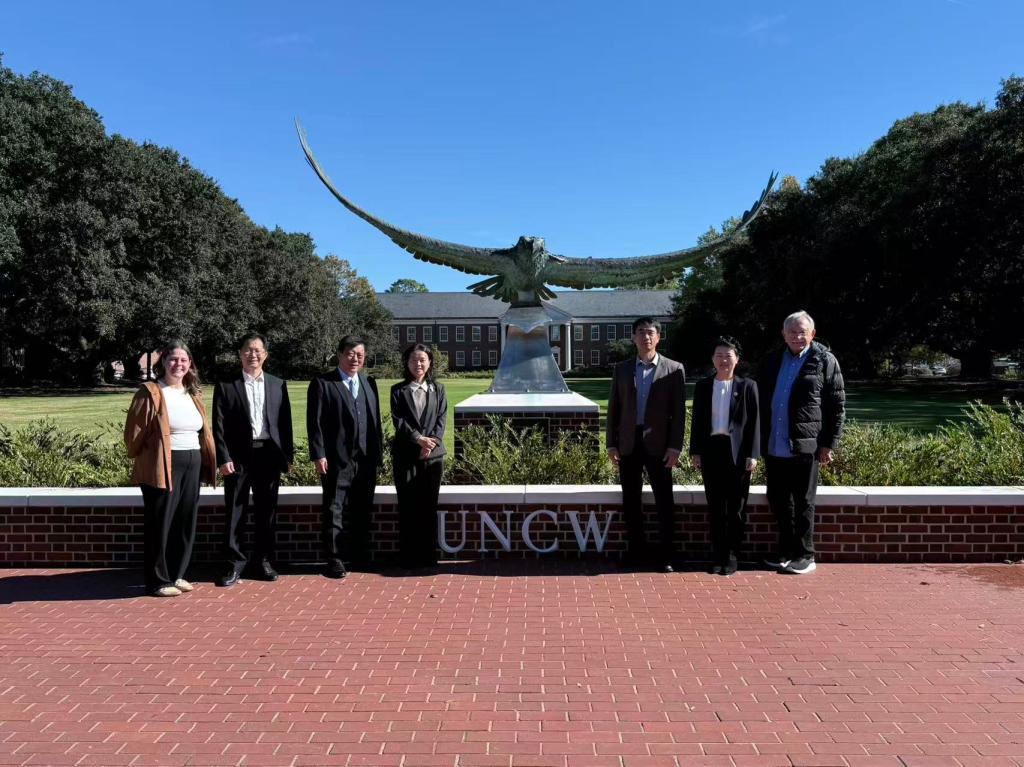 8602F131D3F06820F020EC85DE9_A5E6CB48_1F658