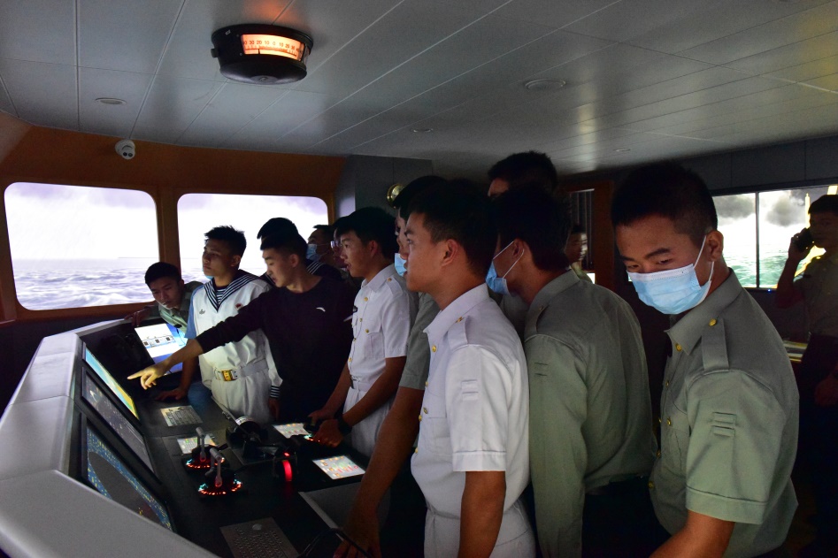 ˵��: C:\Users\gdouh\Desktop\2021_1126_ff7f3480j00r35p9k03mhc002u801w8c.jpg