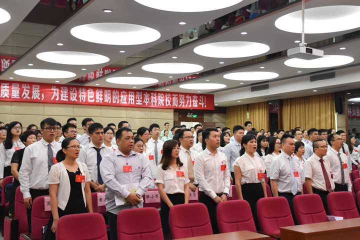 41ADD852C5C7AF45DFB9ACD7AC4_1F7D98B1_210A3.jpg?e= \