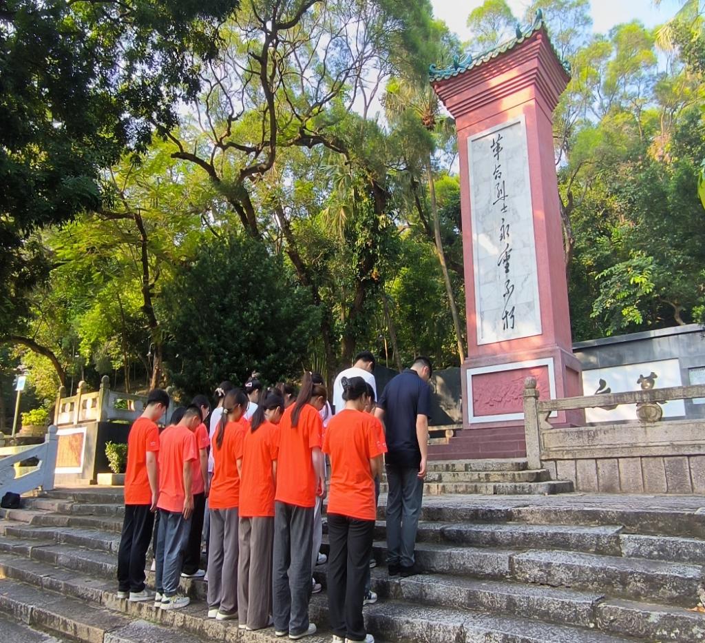 A30B7859CA45BB61017D141E7C7_F36B3FEA_3964D