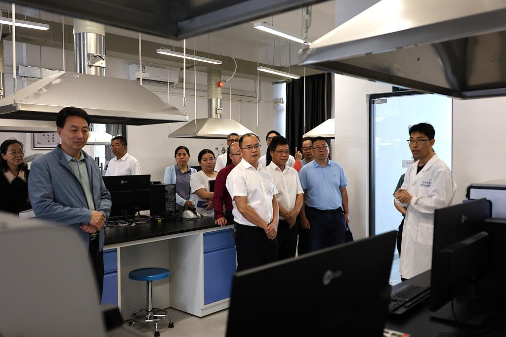 A8239B1BF59C82C9AF52B5023D3_54019E3D_14ADE