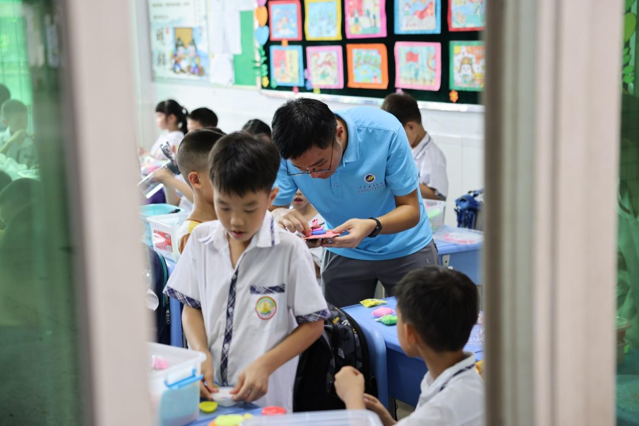 CBEEC7EBCCE7D907A65158013D5_D59FC7A9_CECB2