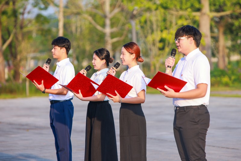 BFCE4B68B1747AA8066803C8146_D2DEC101_15EDE