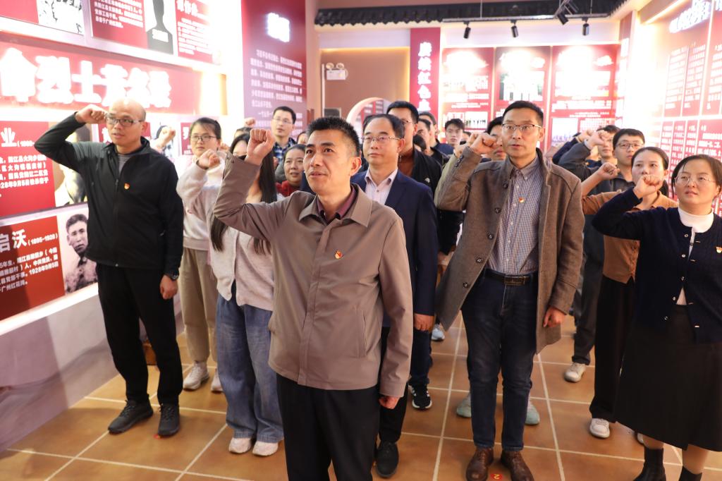 A501AFA982888050CF3F2ED68FF_945C8487_18771