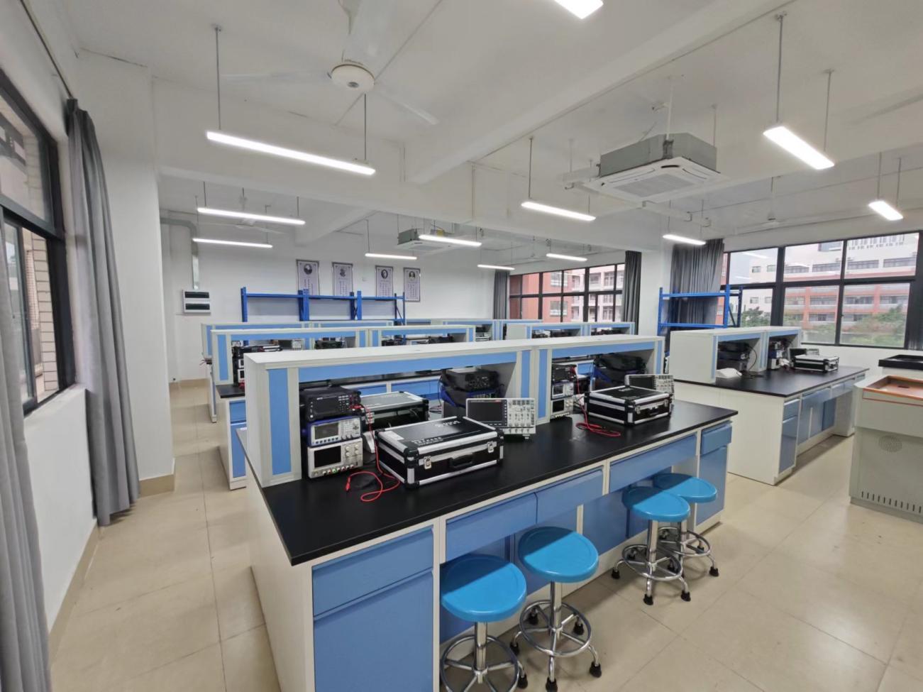 3E6DEC01E623D6A79F3034E2DED_BC33949D_1D921