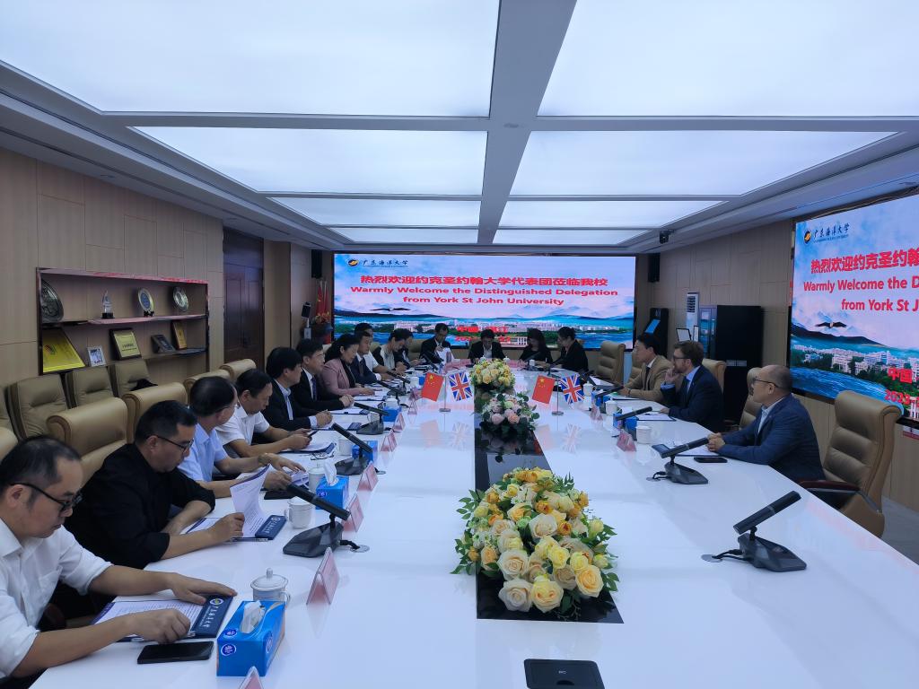 175E35D8EE3E7312DD75204C6C3_263D51C1_1967E