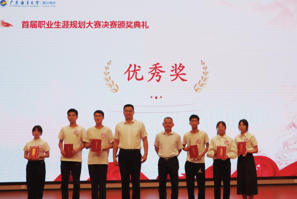 7B34BFDBED219548D3005B6D7B0_BDE6971C_E738