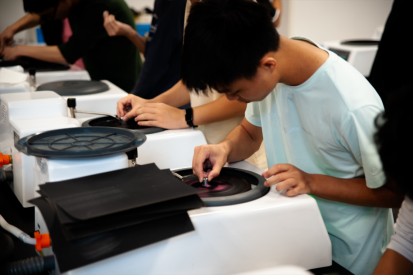 D25F483E25228D49C37A3F5AC01_0F41AB81_6F729