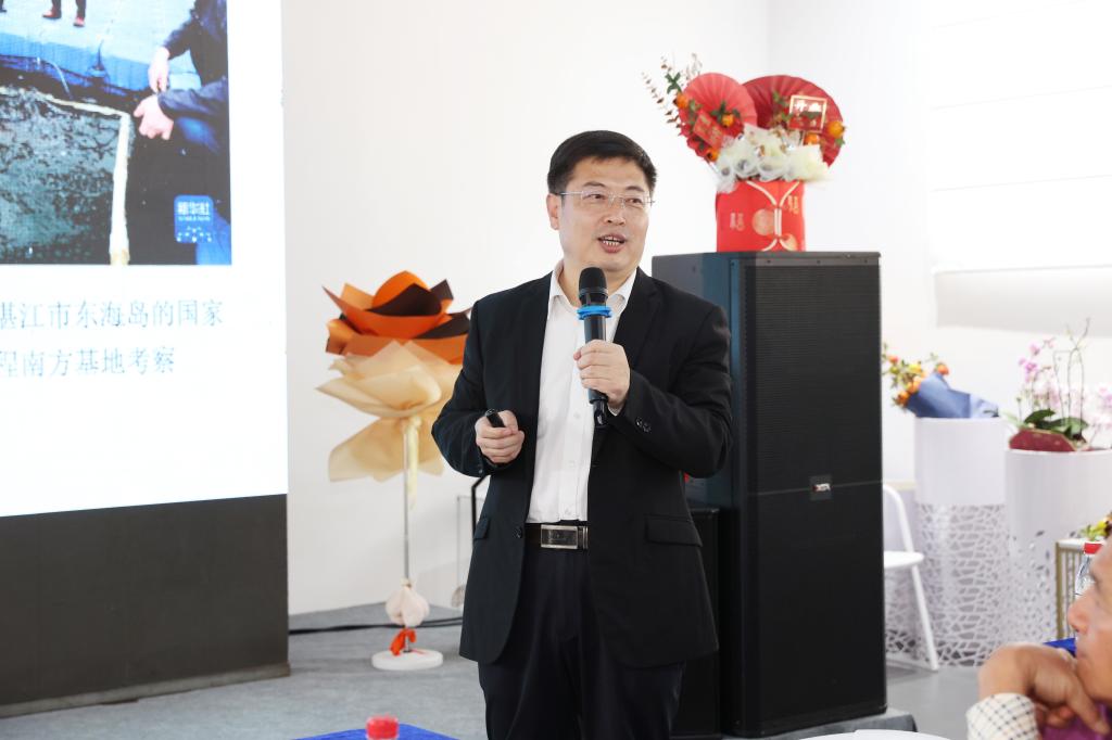 7E97EE7F8A1407EA6745F0C6F0A_EC2FBAFA_E5AA