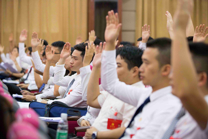 E5E447C58106FA6C37B2C54A4E2_EBA12281_17698.jpg?e= \