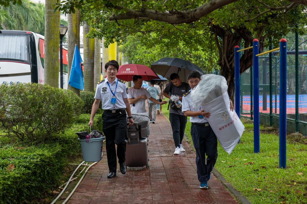 73EE43245631F6ABFE8396904F6_12967DCB_29FB7