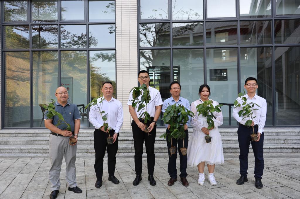 45CA3F625F40BEC8376C069CBFB_026021DB_216E9 45CA3F625F40BEC8376C069CBFB_026021DB_216E9