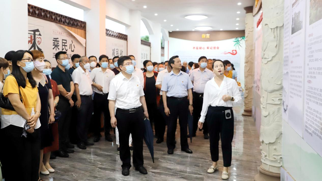 7F404C1CC66CFD006B17FDD0D9C_9AAB479F_DA357