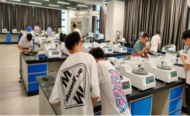 1B18497EEC32C773C20DFE52D9A_2BED68F3_59697