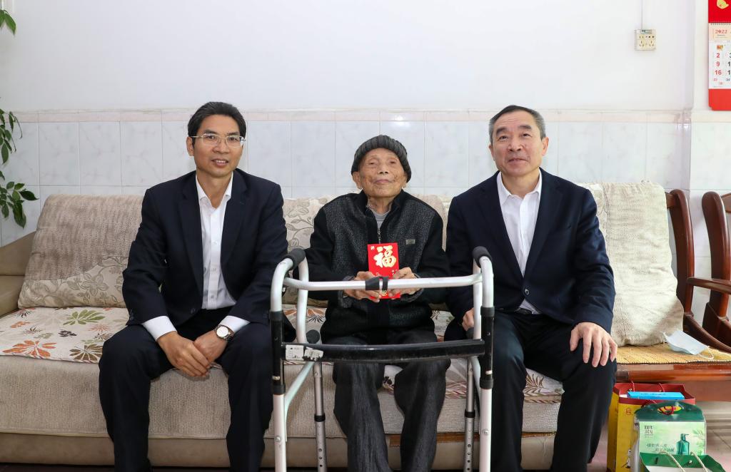 EF722EC6C650AF1CA02F15D5F26_BFA656D8_14571