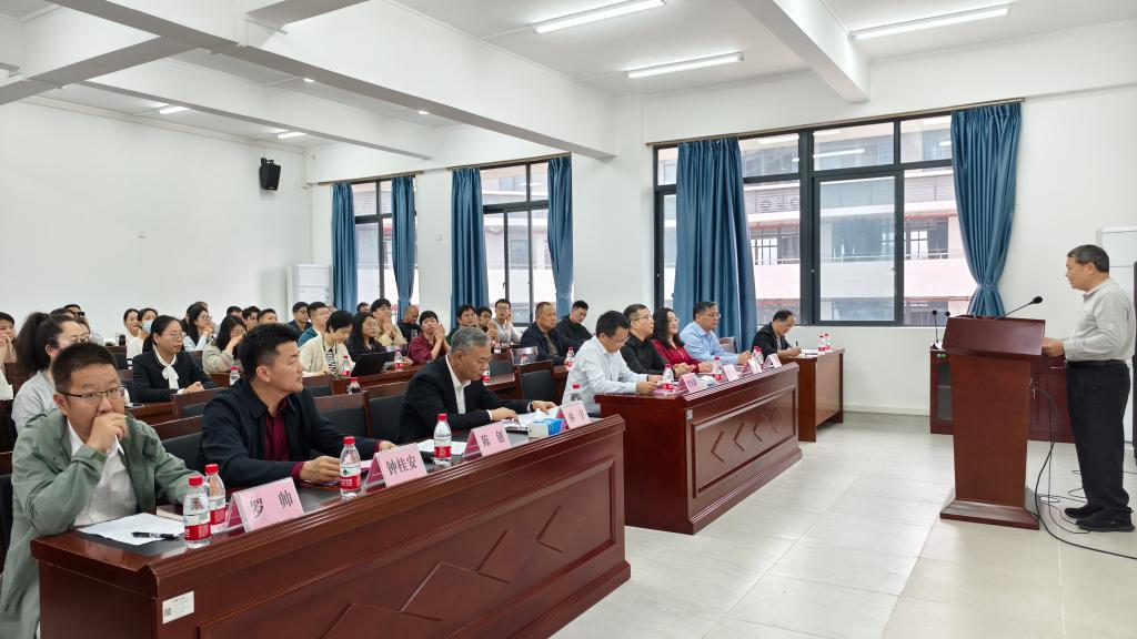 10D1AB4BBF2895E5B847A04A173_765722B6_14A6F