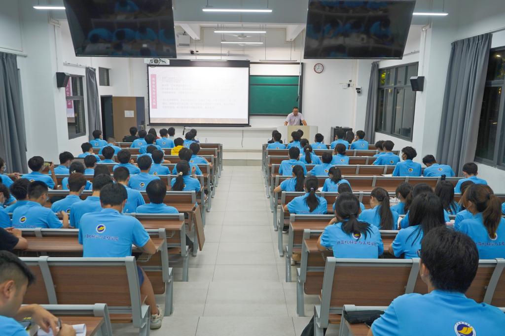 F27F8F3256B80331345279312EC_0D099C06_18243