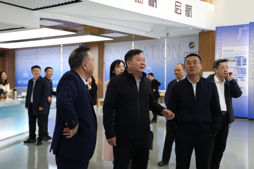 FF8247EF38BDC013CC5B1EE33BE_99FB46F5_113AE