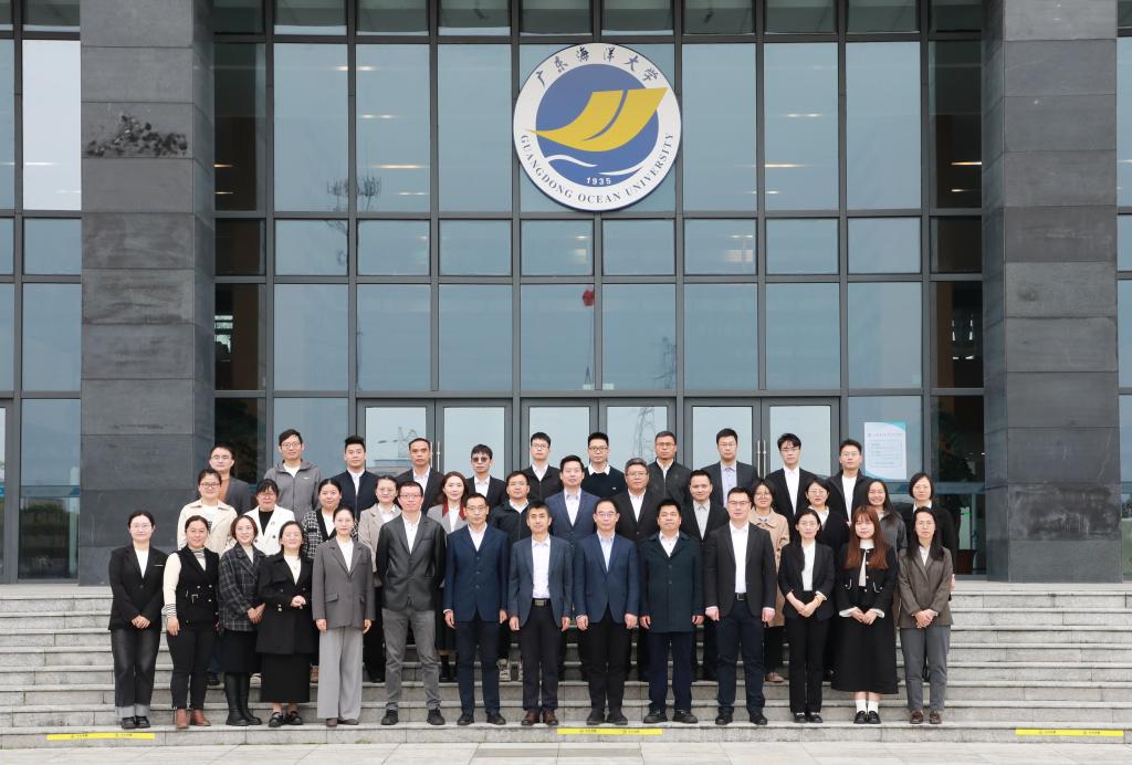 5CACF908F18E1A40107610893A6_899402B4_19640