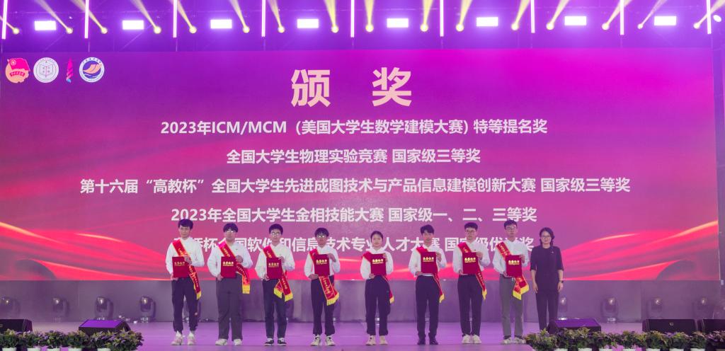 C771DDD8B31D34D31E1E7CC485A_26F2EEDF_11C55 C771DDD8B31D34D31E1E7CC485A_26F2EEDF_11C55