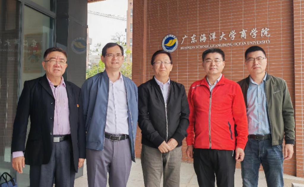 FEDED8DD01747E48E0C7B313823_32BE7D18_14353