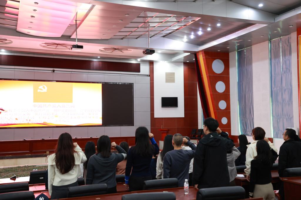 19B11DFFA75B021A74D2BBC2AEE_BE7D8A94_161CC