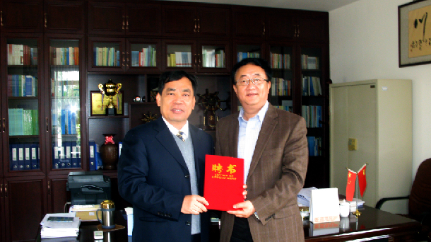 1480036989492713.jpg ½ÒÏþƸÊé.jpg