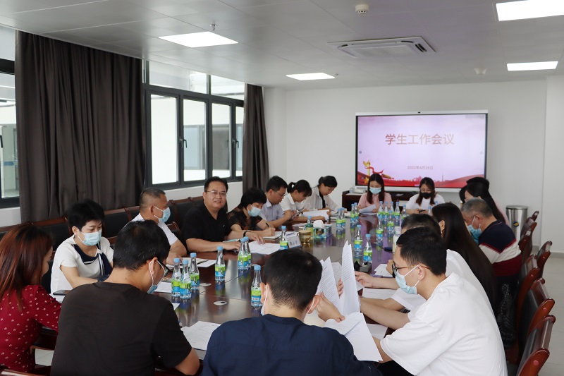 234DA2E74271152929BEC10131B_10398104_22468