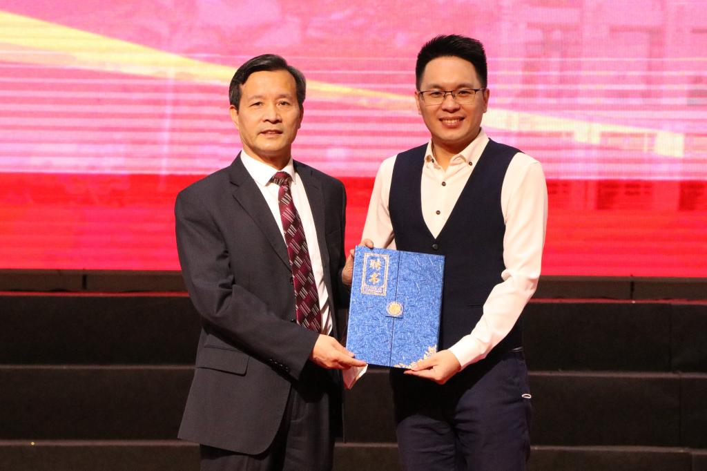 BD0EED05C4E8C629298BA7DA885_BD16A590_12895.jpg?e=