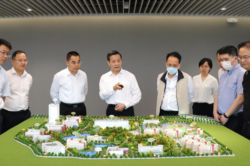 0FC5C2B73DE5A9C50C5568B510D_E5F9D55D_18A0B