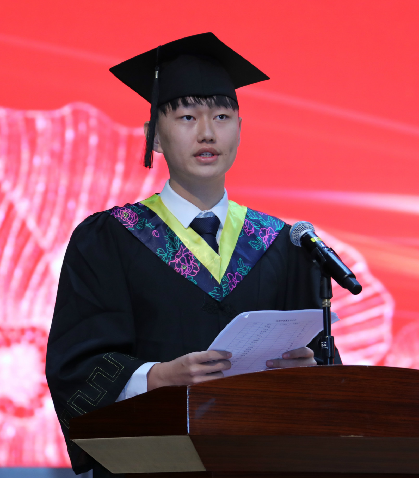 6CDA5946FE5F0D52E5D7EEAAA70_2268BE70_64B90