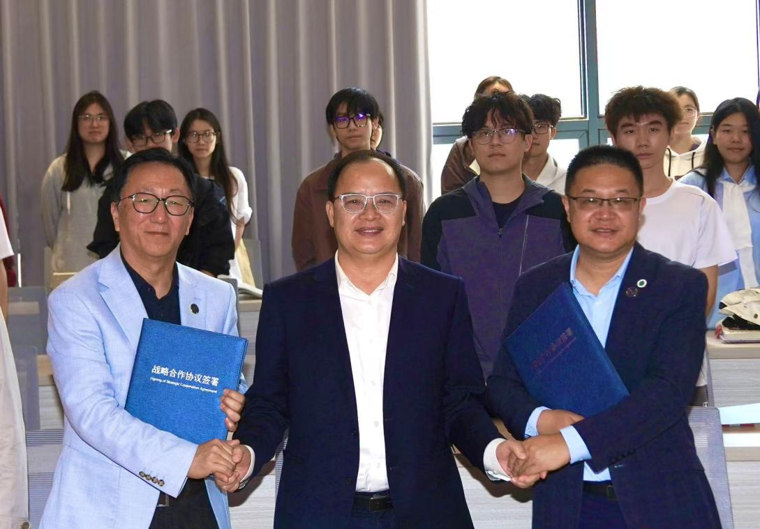 43E3140A181E6AB0DD6C0AF81B2_0021BB65_D1D34.png?e=