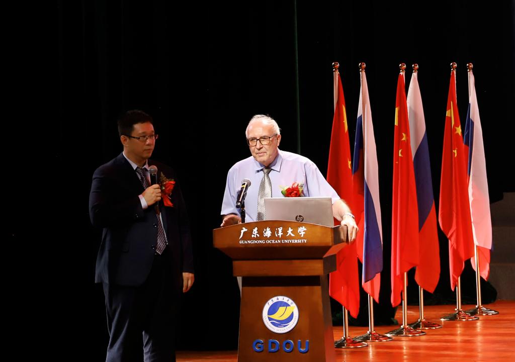 E57EF58371D36CE1B12C34043F8_ECB9CA5A_F66C