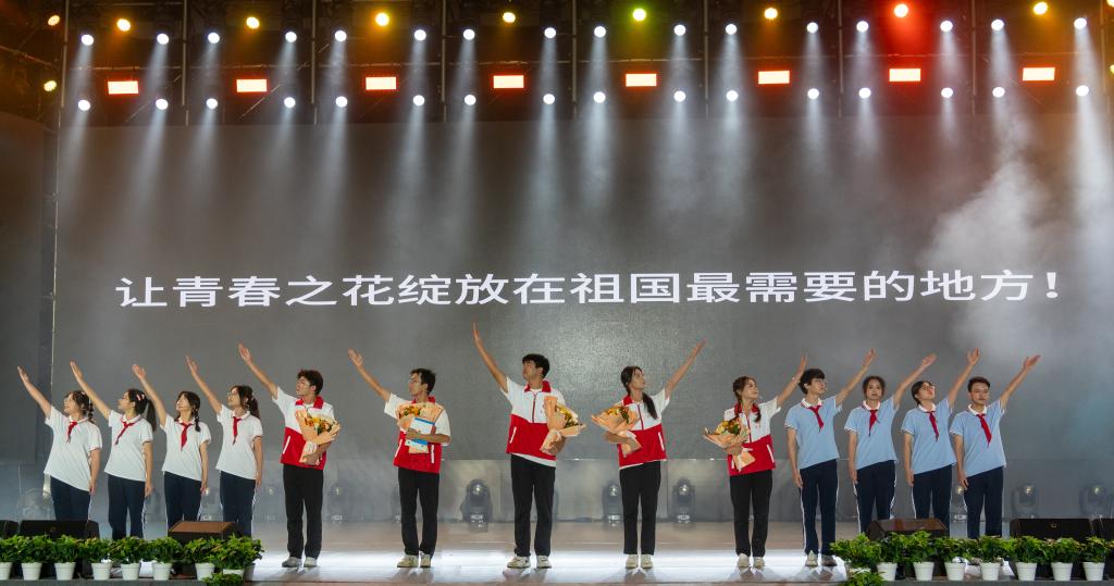 F1D4F763EE100837DC4379156F3_0F15B422_1336F F1D4F763EE100837DC4379156F3_0F15B422_1336F