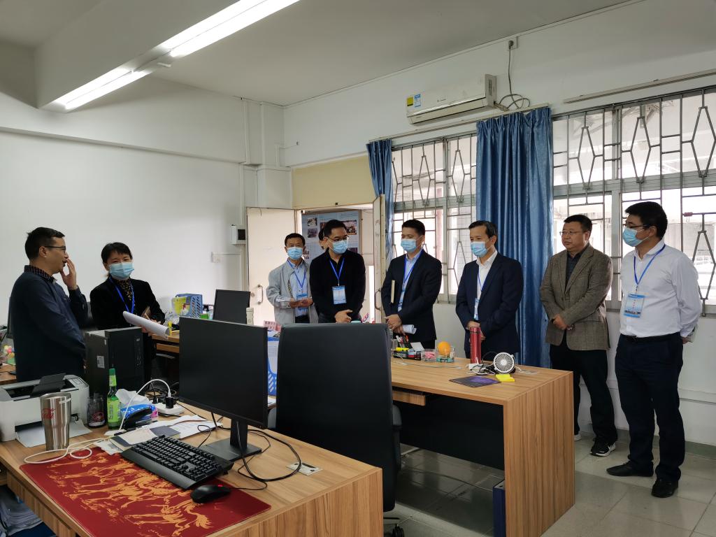 332DDF3B662330E2E2E2BAD79C6_2445364E_19E03 332DDF3B662330E2E2E2BAD79C6_2445364E_19E03