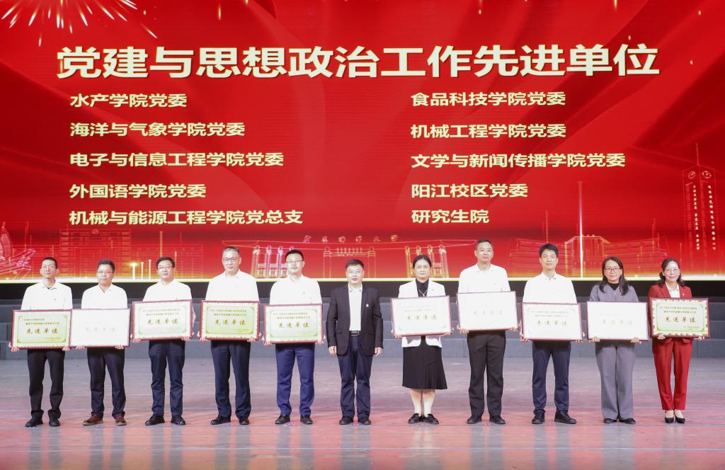 325357F8B96B1D9C9DC77897132_EE93A34F_1A4AA 325357F8B96B1D9C9DC77897132_EE93A34F_1A4AA